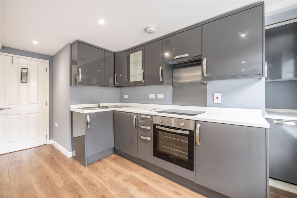 Images for Silver Street, Kettering EAID:oscarjamesapi BID:2