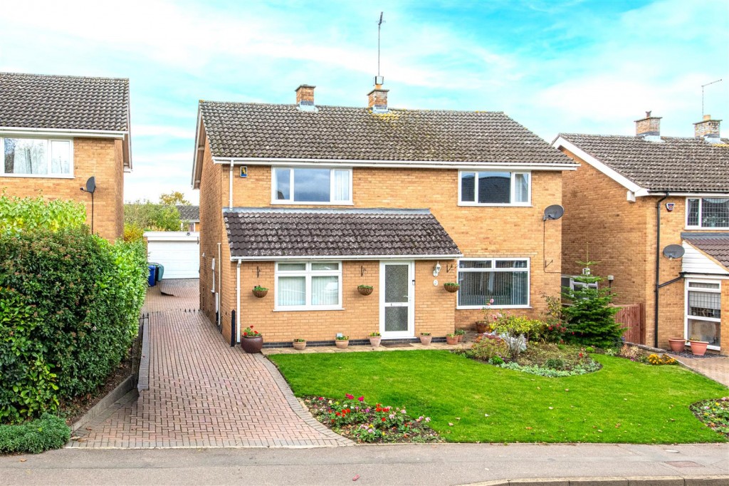 Images for High Street, Kislingbury, Northampton EAID:oscarjamesapi BID:1