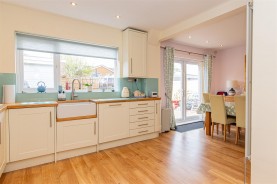 Images for High Street, Kislingbury, Northampton