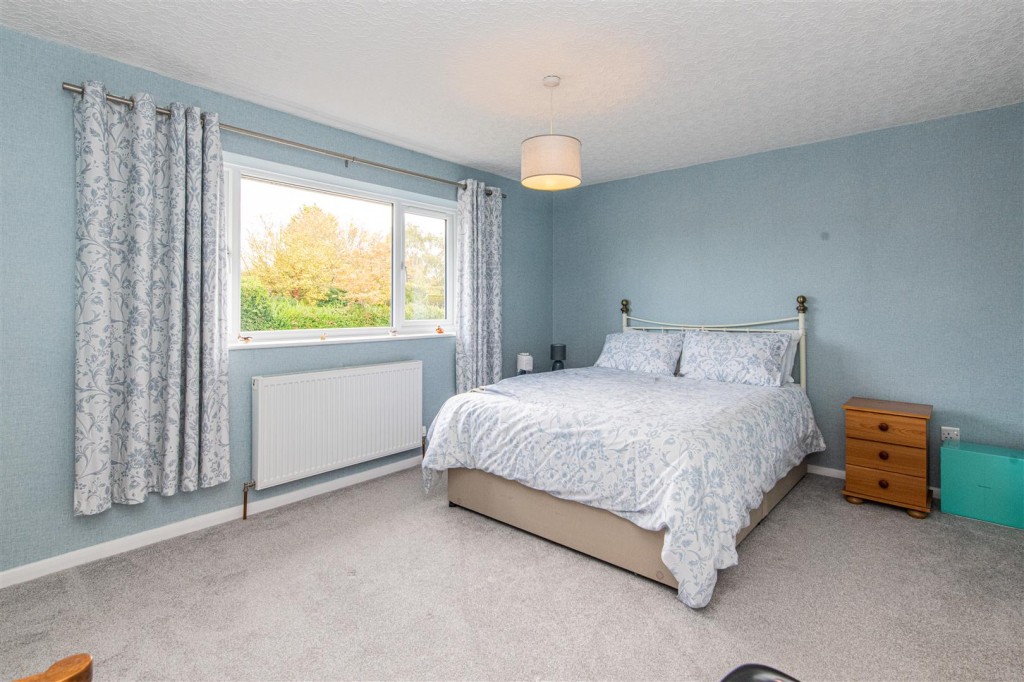 Images for High Street, Kislingbury, Northampton EAID:oscarjamesapi BID:1