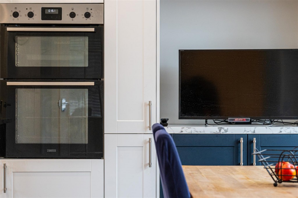 Images for Kelso Close, Oakley Vale, Corby EAID:oscarjamesapi BID:4