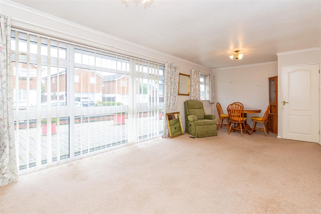 Images for Anderson Drive, Kettering EAID:oscarjamesapi BID:2