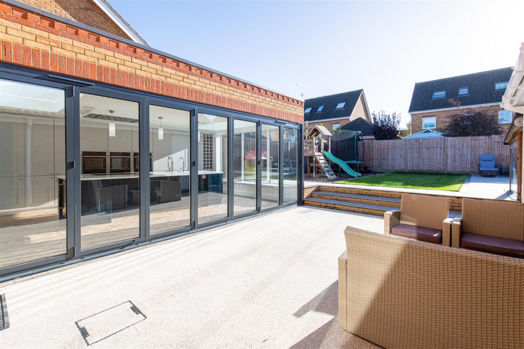 Images for Aintree Drive, Rushden EAID:oscarjamesapi BID:8