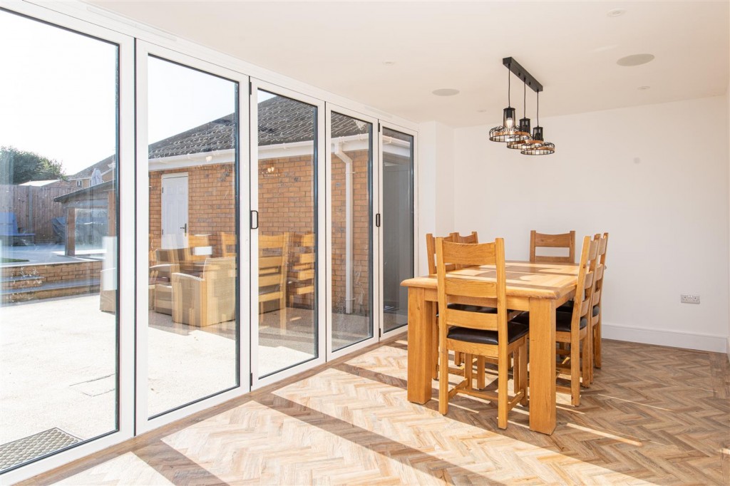 Images for Aintree Drive, Rushden EAID:oscarjamesapi BID:8