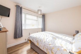 Images for Thruxton Drive, Parklands, Northampton