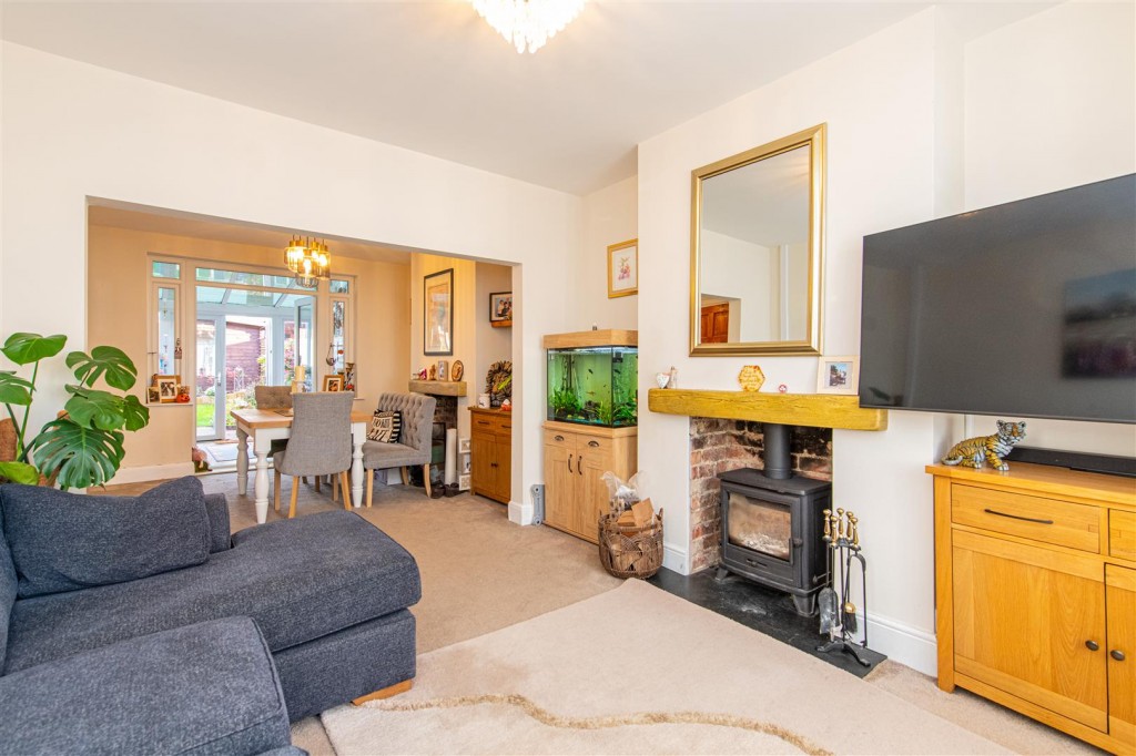 Images for Milton Street, Higham Ferrers EAID:oscarjamesapi BID:8