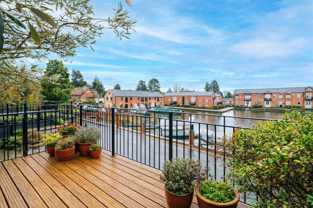 Images for Canalside, Market Harborough EAID:oscarjamesapi BID:5