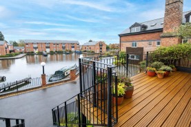 Images for Canalside, Market Harborough