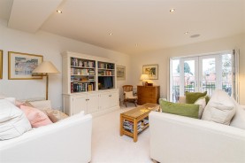 Images for Canalside, Market Harborough