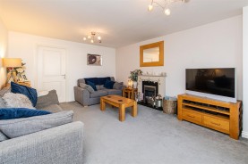 Images for Lydden Close, Burton Latimer