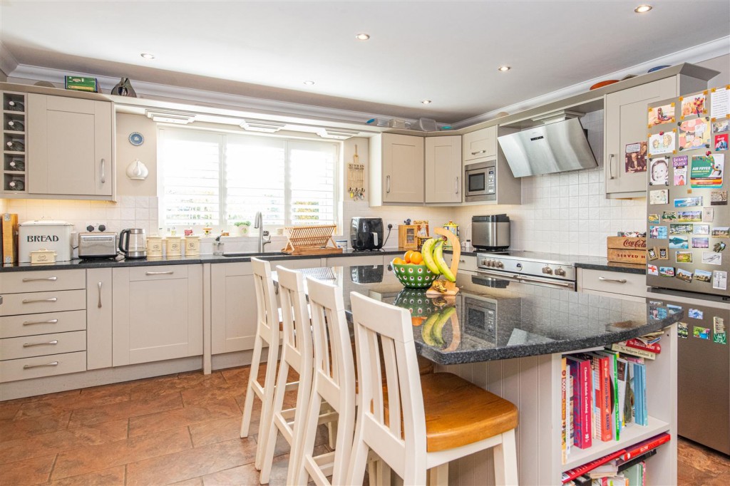 Images for Deenethorpe Village, East Northamptonshire EAID:oscarjamesapi BID:4