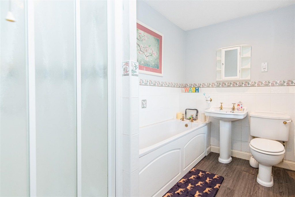 Images for Deenethorpe Village, East Northamptonshire EAID:oscarjamesapi BID:4