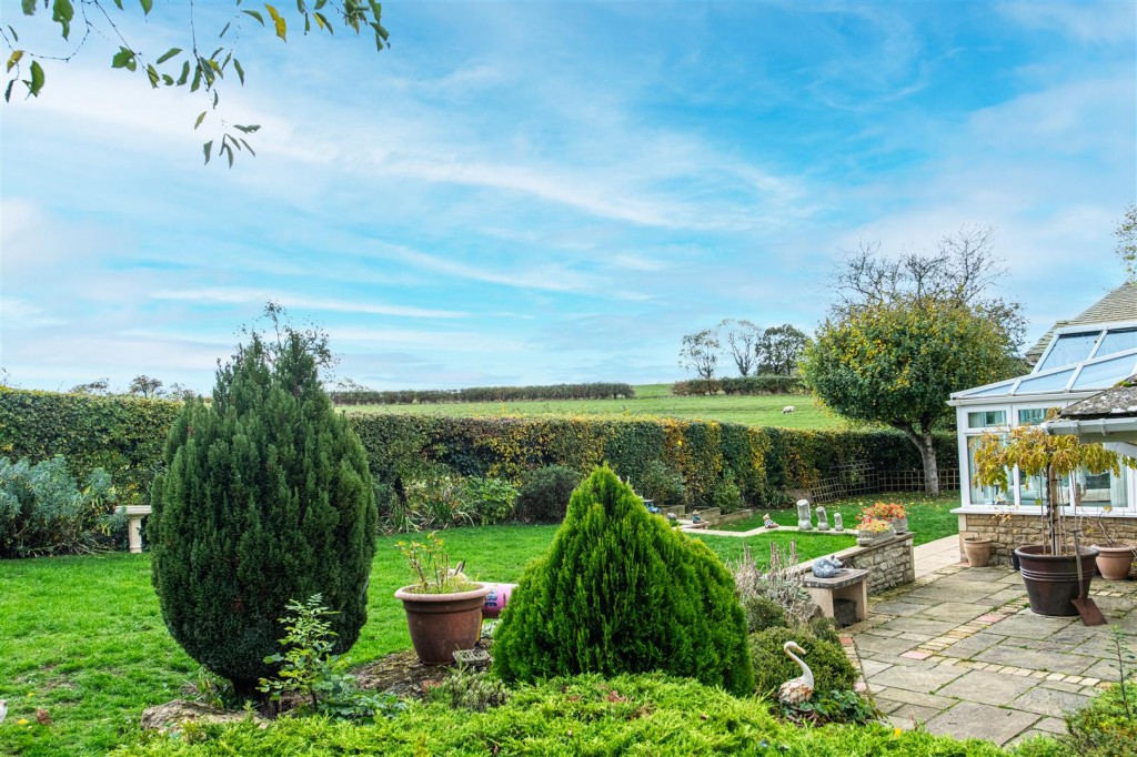 Images for Deenethorpe Village, East Northamptonshire EAID:oscarjamesapi BID:4