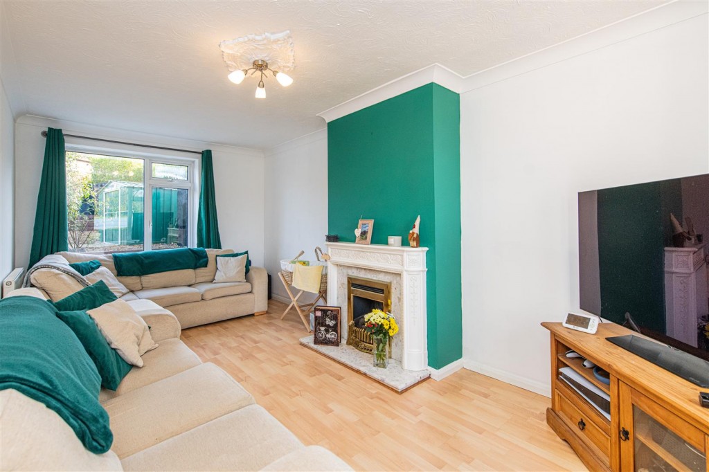 Images for Kingsthorpe Avenue, Corby EAID:oscarjamesapi BID:4