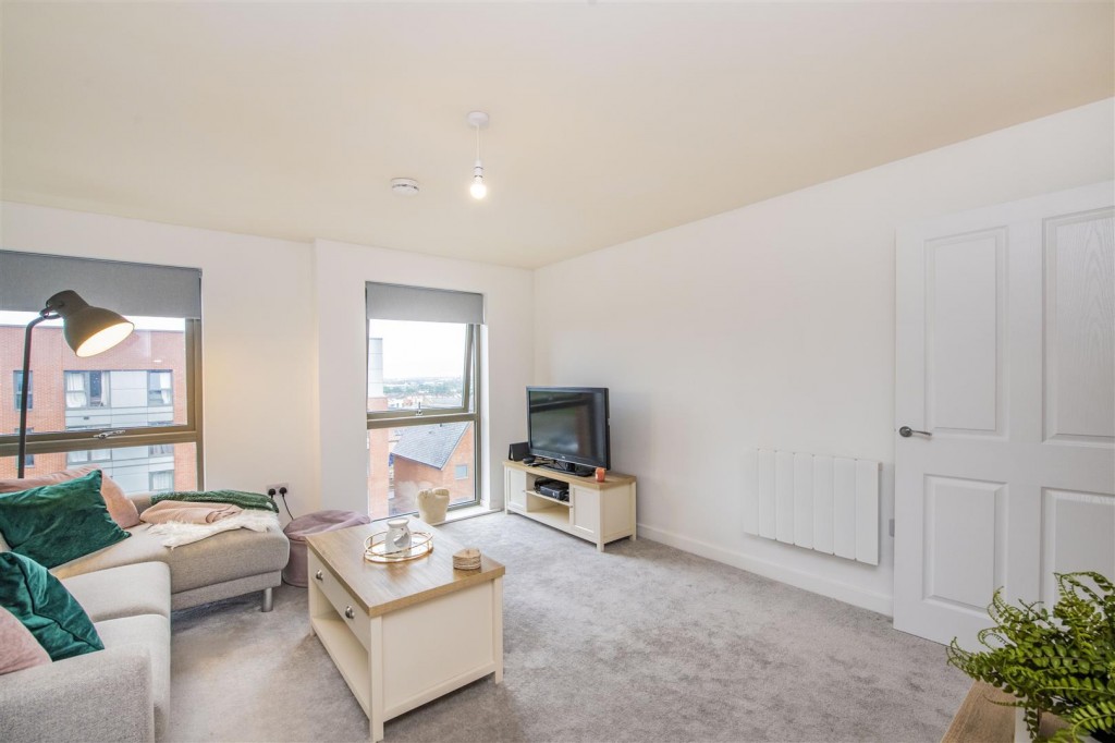 Images for High Street, Upton, Northampton EAID:oscarjamesapi BID:2