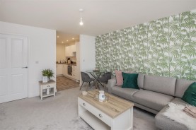 Images for High Street, Upton, Northampton