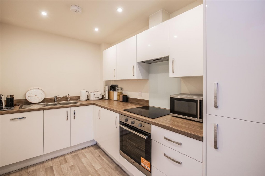 Images for High Street, Upton, Northampton EAID:oscarjamesapi BID:2