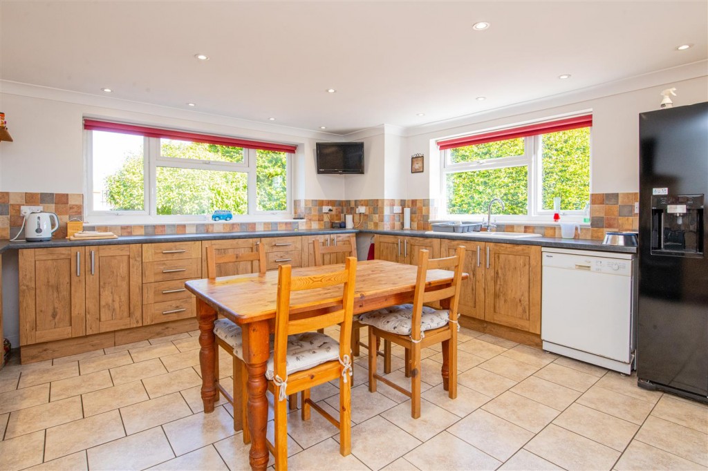 Images for Bancroft Road, Cottingham, Market Harborough EAID:oscarjamesapi BID:5