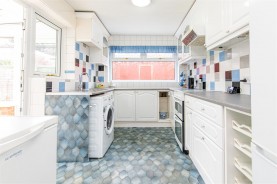 Images for Essex Gardens, Market Harborough