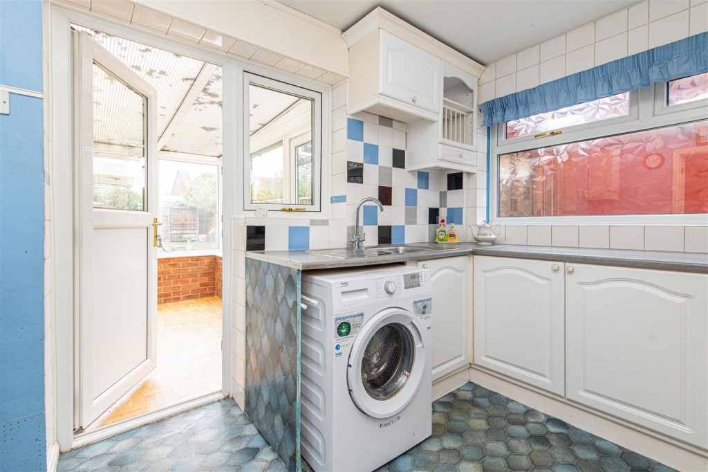 Images for Essex Gardens, Market Harborough EAID:oscarjamesapi BID:5