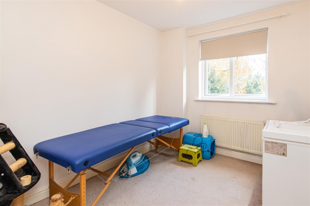 Images for Batsmans Drive, Rushden EAID:oscarjamesapi BID:8