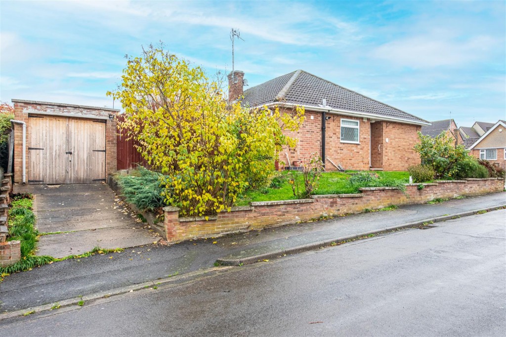 Images for Mannings Rise, Rushden EAID:oscarjamesapi BID:8