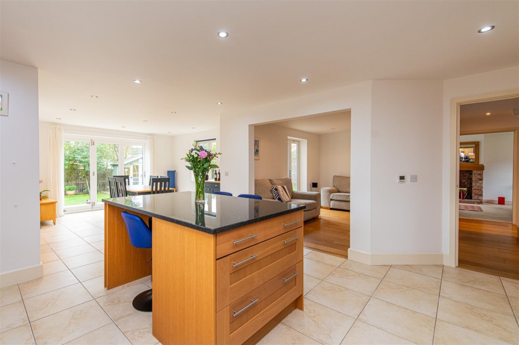 Images for Avenue Farm Close, Gretton EAID:oscarjamesapi BID:4