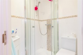 Images for Avenue Farm Close, Gretton