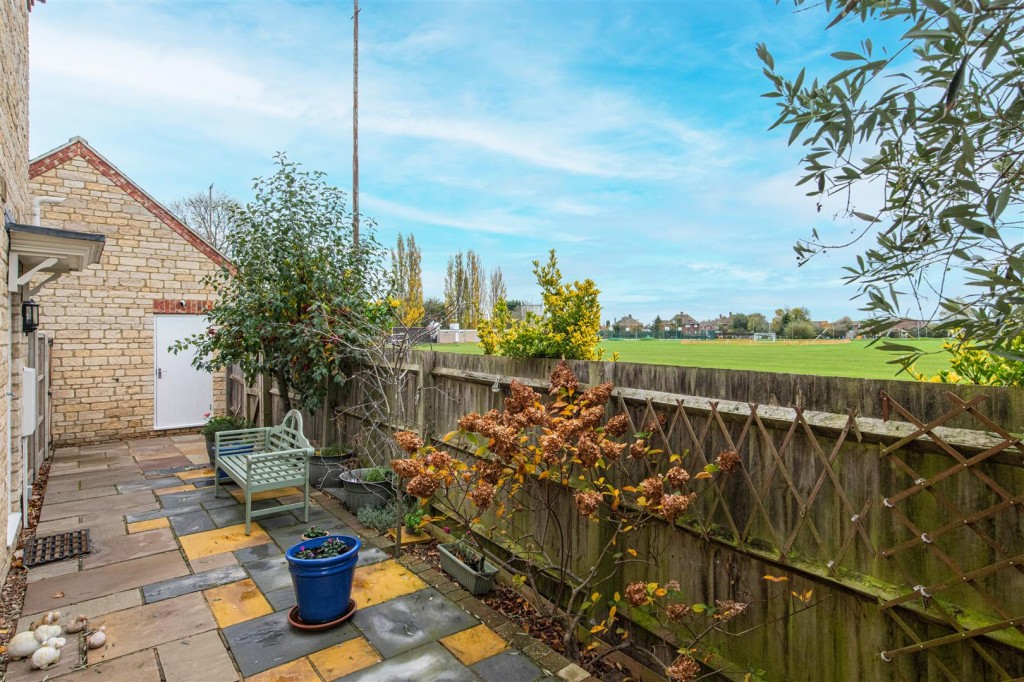 Images for Avenue Farm Close, Gretton EAID:oscarjamesapi BID:4