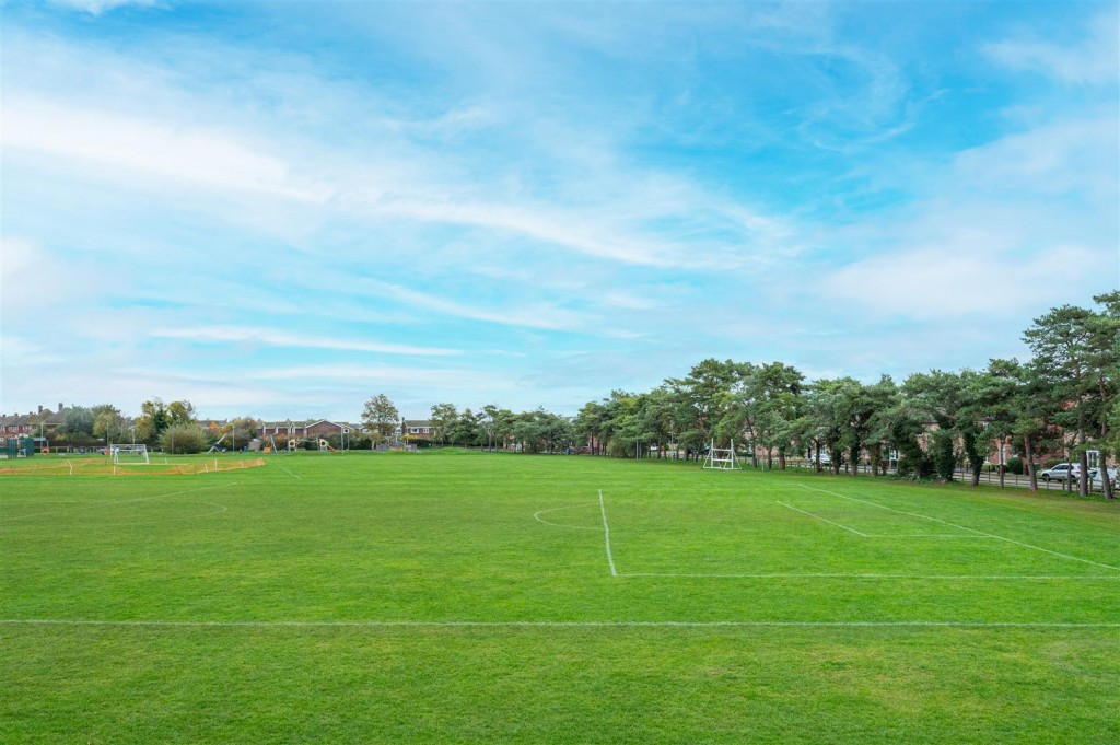 Images for Avenue Farm Close, Gretton EAID:oscarjamesapi BID:4