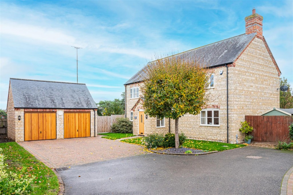 Images for Avenue Farm Close, Gretton EAID:oscarjamesapi BID:4