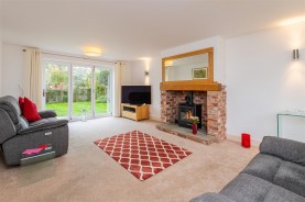 Images for Avenue Farm Close, Gretton