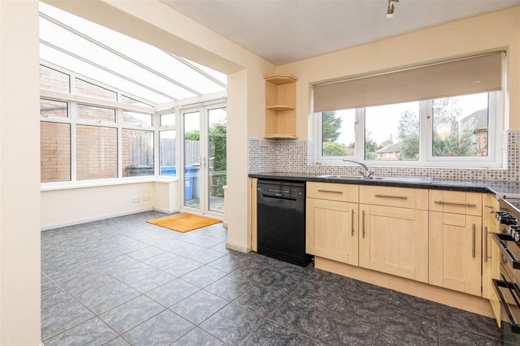 Images for Glastonbury Close, Kettering EAID:oscarjamesapi BID:2