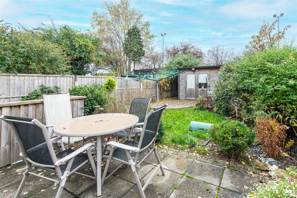 Images for Woodlands Avenue, Corby EAID:oscarjamesapi BID:2