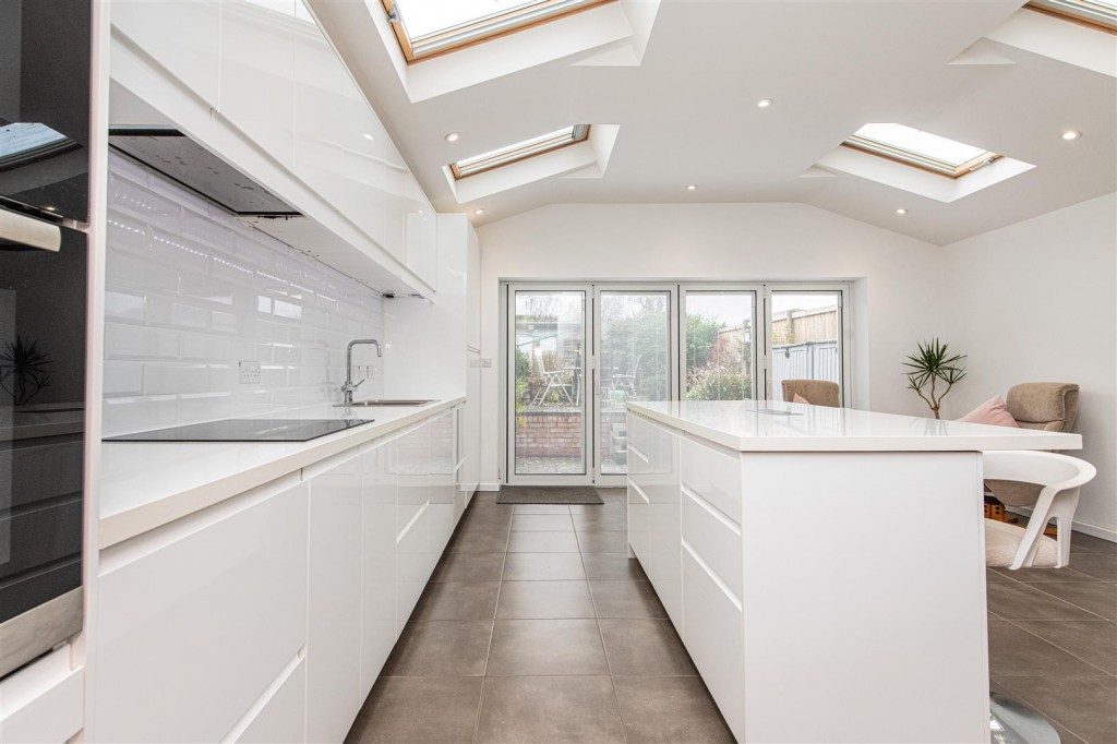 Images for Woodlands Avenue, Corby EAID:oscarjamesapi BID:2