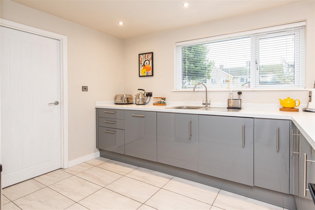 Images for Eastbourne Avenue, Corby EAID:oscarjamesapi BID:4