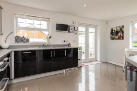 Images for Arden Close