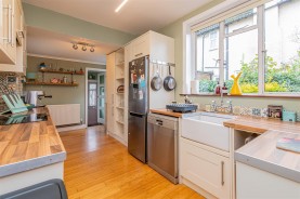 Images for Nest Lane, Wellingborough