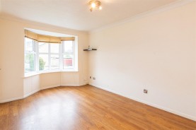 Images for Brambleside, Kettering