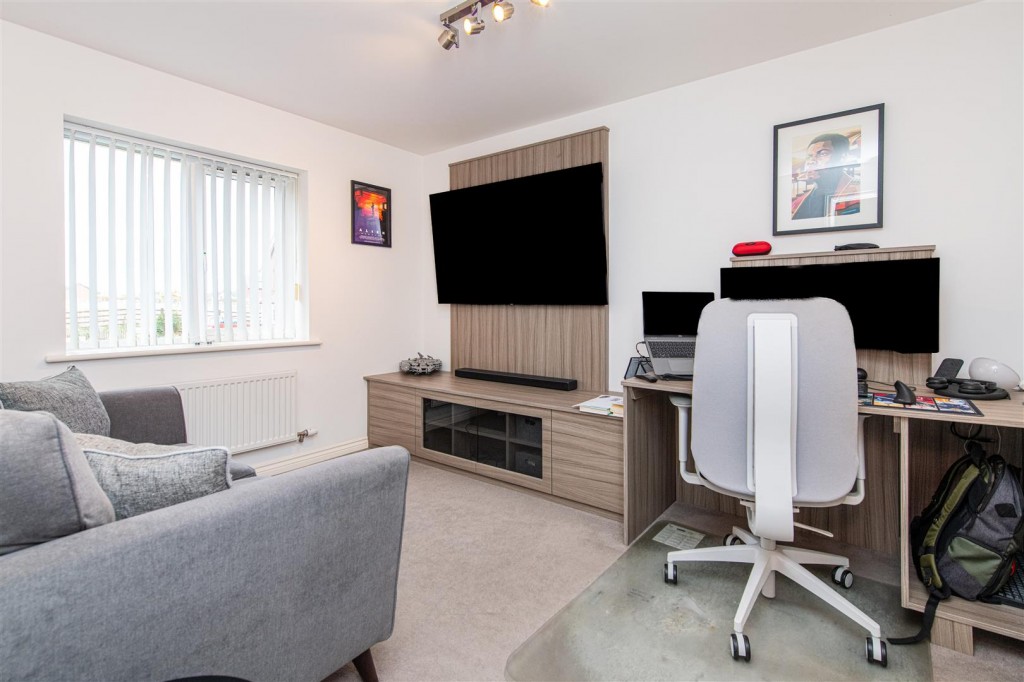 Images for Buttercup Road, Desborough, Kettering EAID:oscarjamesapi BID:2