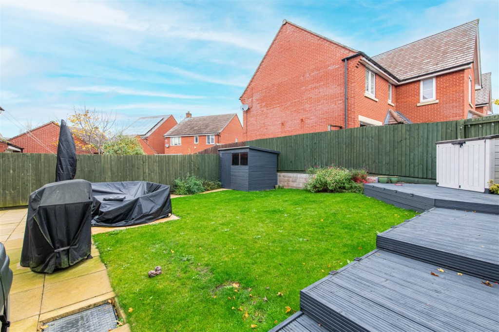 Images for Buttercup Road, Desborough, Kettering EAID:oscarjamesapi BID:2