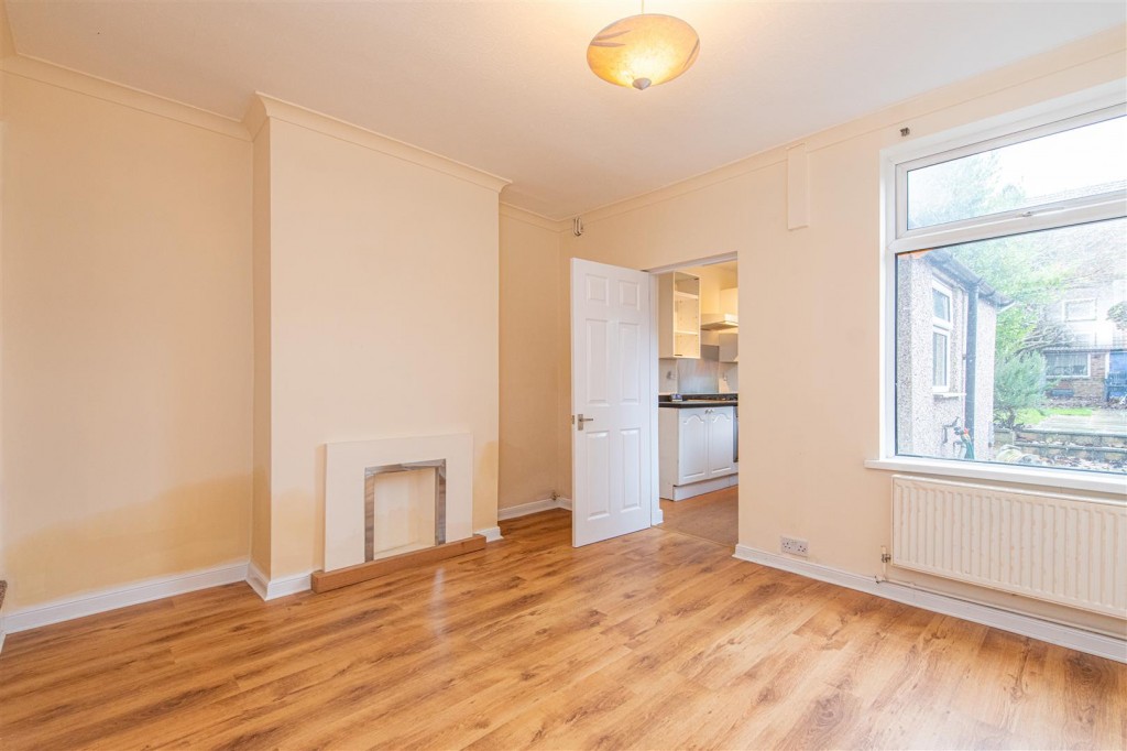 Images for Regent Street, Kettering EAID:oscarjamesapi BID:2