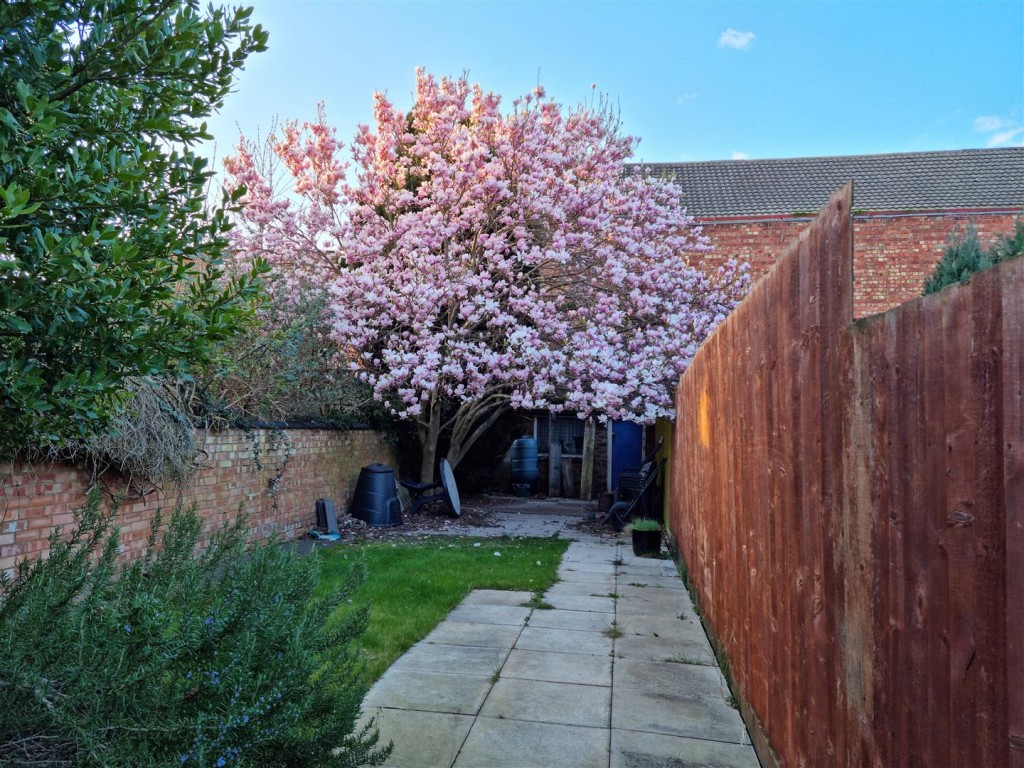 Images for Regent Street, Kettering EAID:oscarjamesapi BID:2