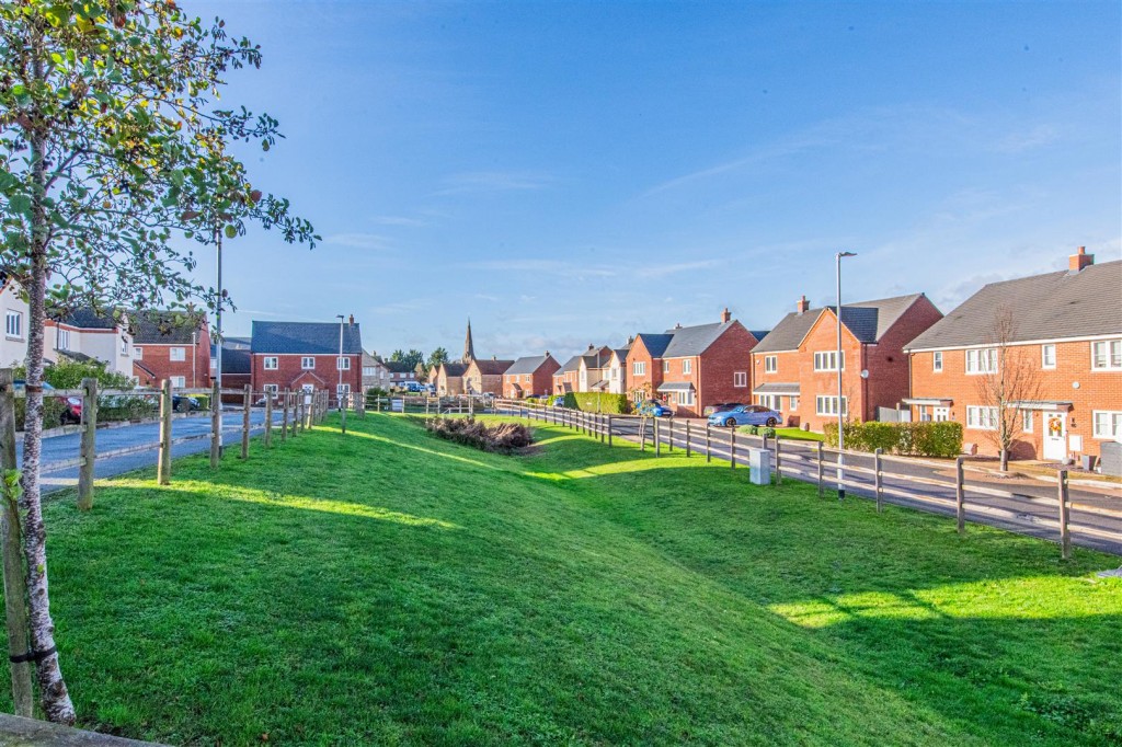 Images for Hayway, off Honeysuckle Way, Raunds EAID:oscarjamesapi BID:3