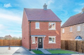 Images for Hayway, Off Honeysuckle Way, Raunds