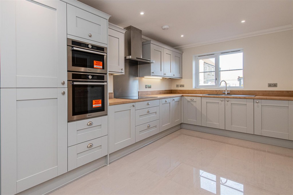 Images for Hayway, Off Honeysuckle Way, Raunds EAID:oscarjamesapi BID:3