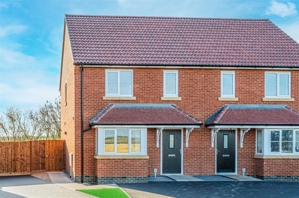 Images for Hayway, Off Honeysuckle Way, Raunds EAID:oscarjamesapi BID:3