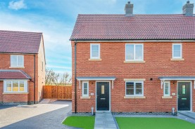 Images for Hayway, Off Honeysuckle Way, Raunds