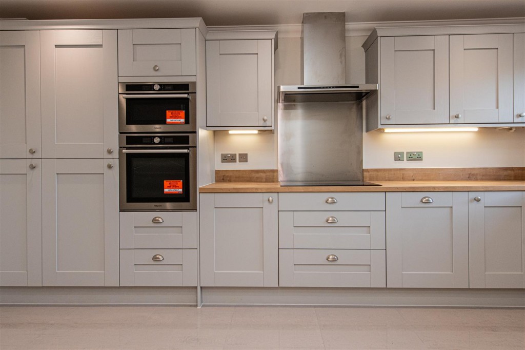 Images for Hayway, Off Honeysuckle Way, Raunds EAID:oscarjamesapi BID:3