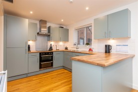 Images for Knollys Meadow, Wellingborough